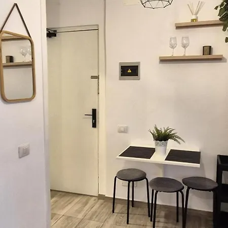 Appartement Con Piscina En *