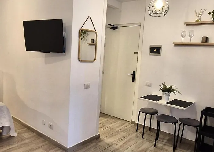 Con Piscina En 拉克鲁斯