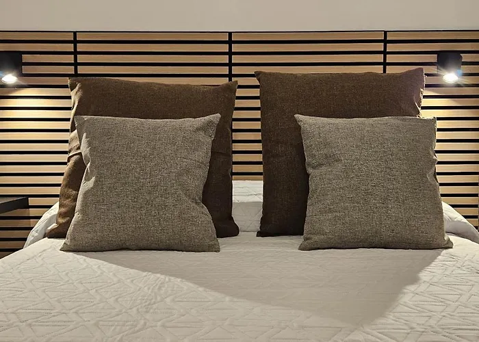 Con Piscina En 拉克鲁斯